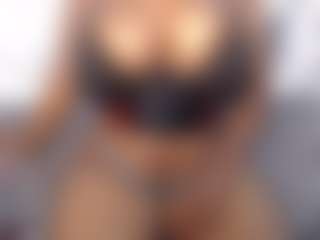 aurora's Live Sex Cam Show