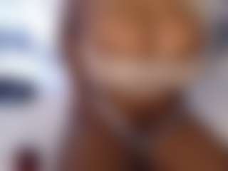 aurora's Live Sex Cam Show