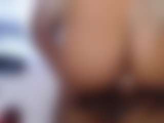 aurora's Live Sex Cam Show