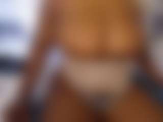 aurora's Live Sex Cam Show