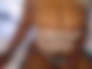 aurora's Live Sex Cam Show