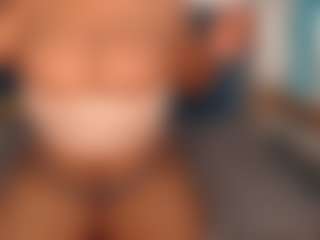 aurora's Live Sex Cam Show