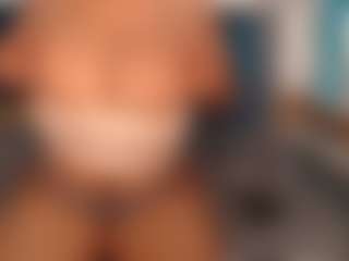 aurora's Live Sex Cam Show
