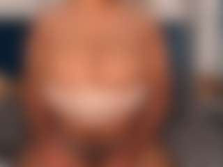 aurora's Live Sex Cam Show