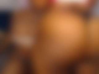 aurora's Live Sex Cam Show