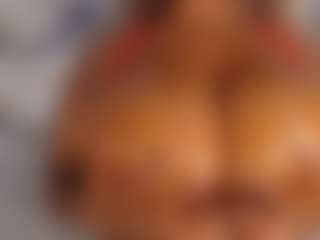 aurora's Live Sex Cam Show
