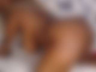 aurora's Live Sex Cam Show