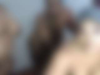 aurora's Live Sex Cam Show