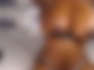 aurora's Live Sex Cam Show
