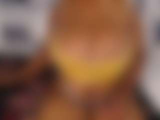 Live cam show with aurora - Ebony Lovense on Mixed Magazine Live