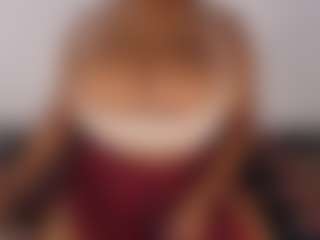 aurora's Live Sex Cam Show