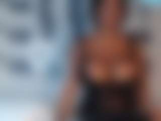 aurora's Live Sex Cam Show