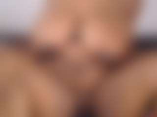 aurora's Live Sex Cam Show