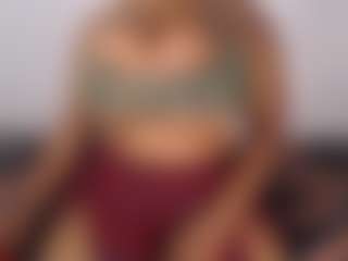 aurora's Live Sex Cam Show