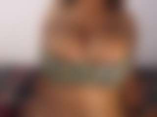 aurora's Live Sex Cam Show