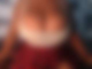 aurora's Live Sex Cam Show