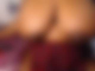 aurora's Live Sex Cam Show
