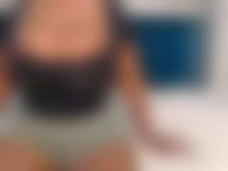 aurora's Live Sex Cam Show