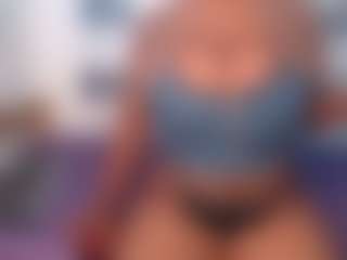 aurora's Live Sex Cam Show
