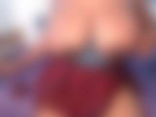 aurora's Live Sex Cam Show