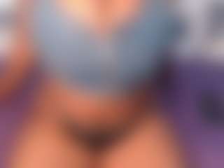 aurora's Live Sex Cam Show