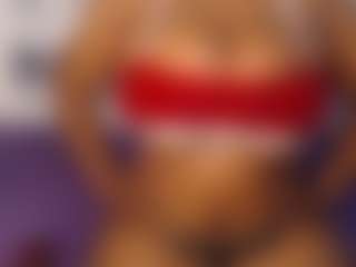 aurora's Live Sex Cam Show