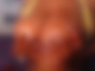 aurora's Live Sex Cam Show