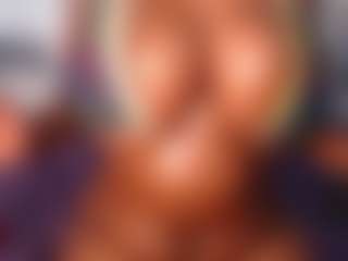 aurora's Live Sex Cam Show