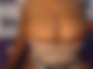 aurora's Live Sex Cam Show