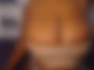 aurora's Live Sex Cam Show