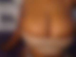 aurora's Live Sex Cam Show
