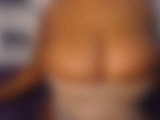 aurora's Live Sex Cam Show