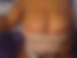 aurora's Live Sex Cam Show