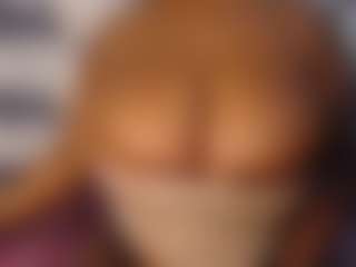 aurora's Live Sex Cam Show