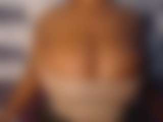 Live cam show with aurora - Toys on slutload
