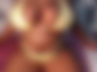 aurora's Live Sex Cam Show