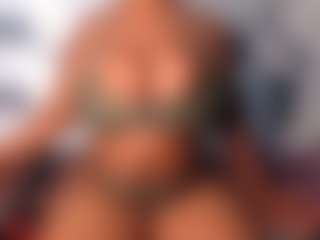 aurora's Live Sex Cam Show