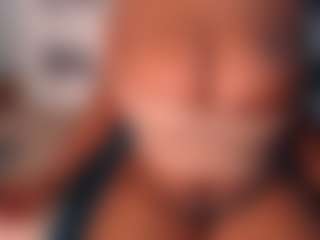 aurora's Live Sex Cam Show