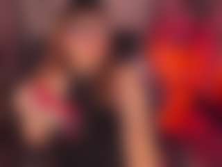 Live cam show with MadiieBlosom - New Blowjob on dropp.cam