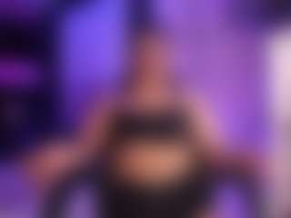 Live cam show with MadiieBlosom - New Brown Eyes on Camming Site