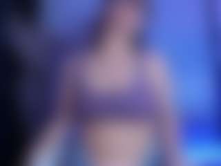 Live cam show with MadiieBlosom - Bikini on CSO-WL