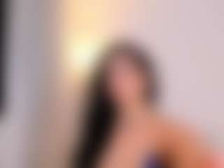Live cam show with Sofy Ramirez - Oil on crypto-cams