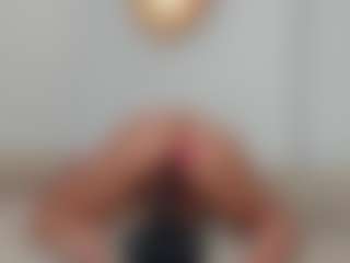 Live cam show with ANA SOFIA - Wild on Streamer API