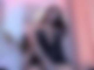 ehily-ts's Live Sex Cam Show