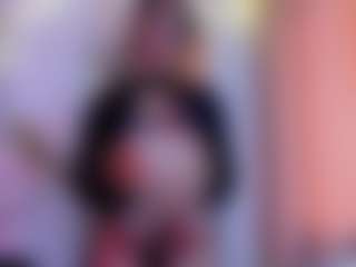 ehily-ts's Live Sex Cam Show