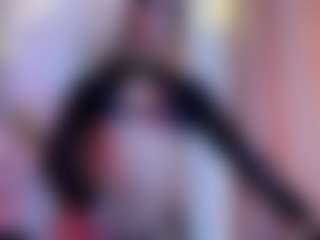 ehily-ts's Live Sex Cam Show