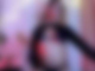 ehily-ts's Live Sex Cam Show