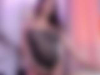 ehily-ts's Live Sex Cam Show