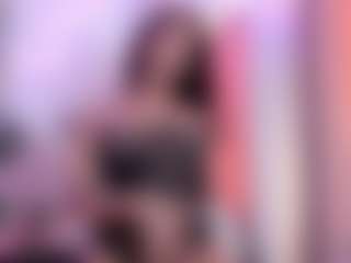ehily-ts's Live Sex Cam Show