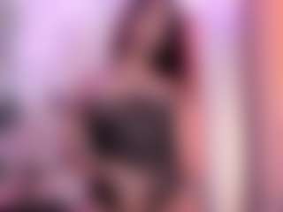 ehily-ts's Live Sex Cam Show